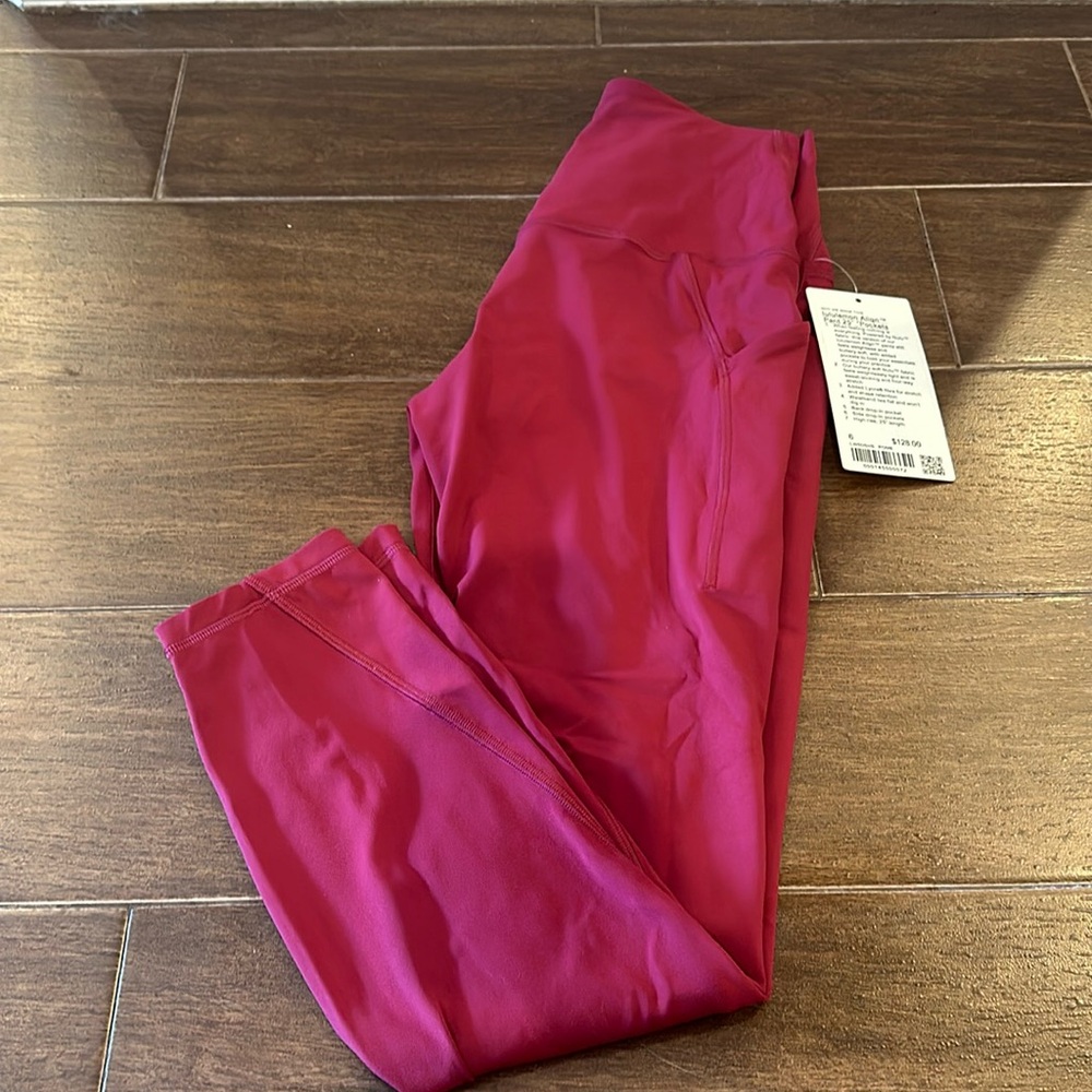 NWT *rare color* Lululemon align leggings with pockets, 25 inch inseam, size 6